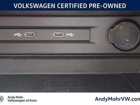 Used 2023 Volkswagen Tiguan SE AWD/4WD image 40