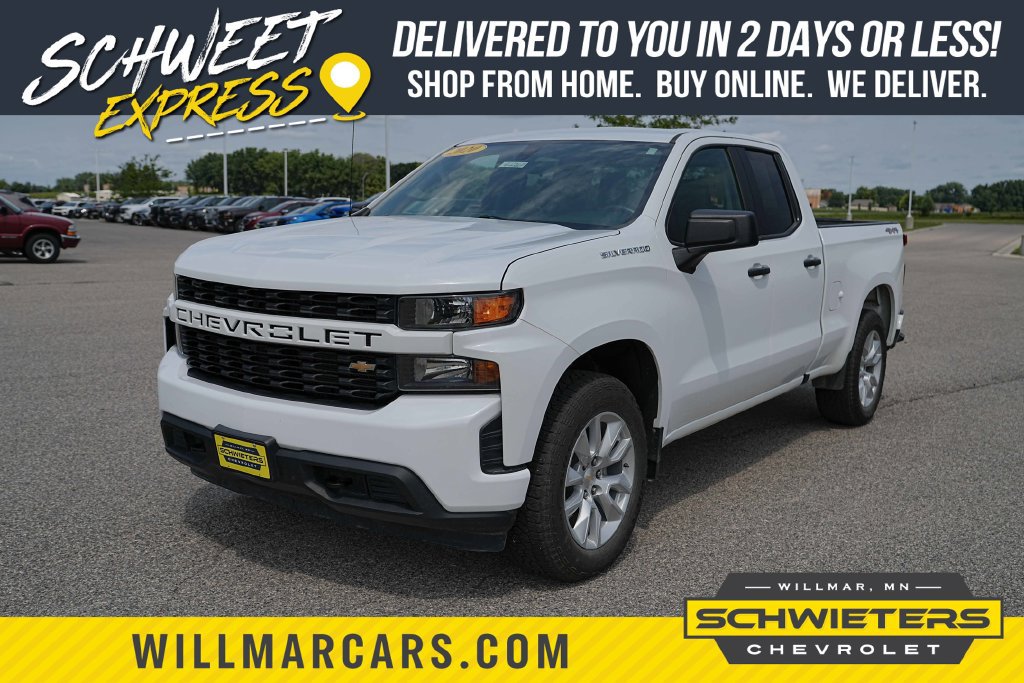 Used 2020 Chevrolet Silverado 1500 Custom w/ Trailering Package AWD/4WD image 1