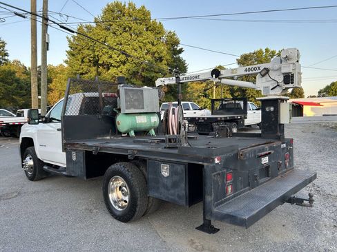 Used 2017 Chevrolet Silverado 3500 W/T w/ WT Convenience Package AWD/4WD image 8