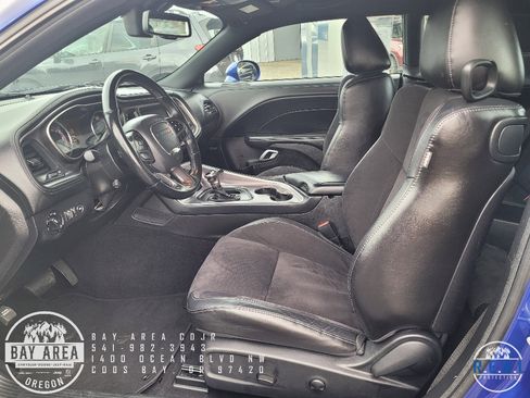 Used 2022 Dodge Challenger GT w/ Plus Package image 10