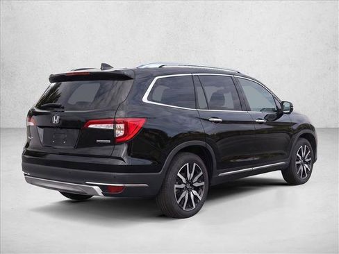 Used 2022 Honda Pilot Touring image 7
