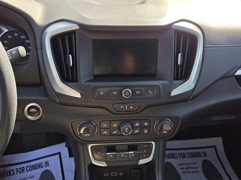Used 2022 GMC Terrain SLE w/ Driver Convenience Package AWD/4WD image 17