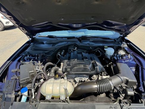 Used 2020 Ford Mustang Coupe w/ Equipment Group 101A RWD image 30