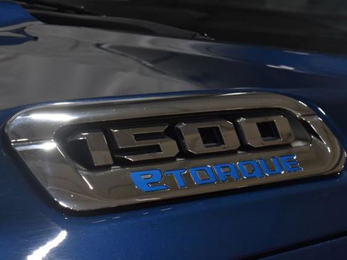 Used 2022 RAM 1500 Big Horn AWD/4WD image 11