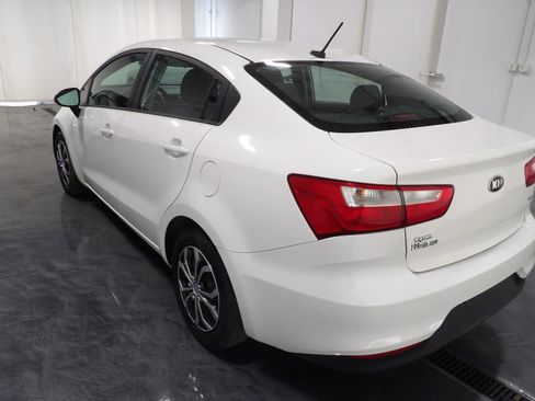 Used 2017 Kia Rio LX w/ Power Package FWD image 5
