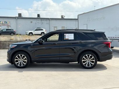 Used 2022 Ford Explorer ST-Line w/ Class IV Trailer Tow Package