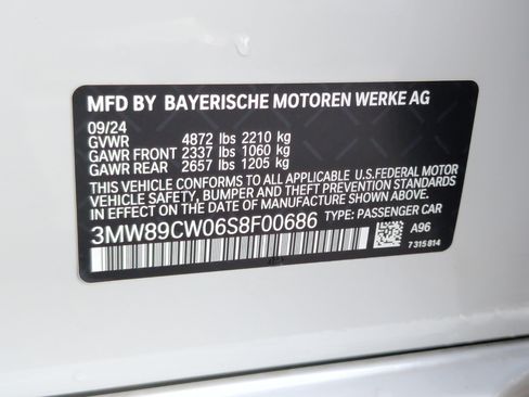 Certified 2025 BMW 330i xDrive Sedan w/ M Sport Package AWD/4WD image 40