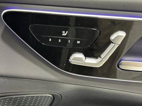 Certified 2025 Mercedes-Benz GLC 300 4MATIC image 19