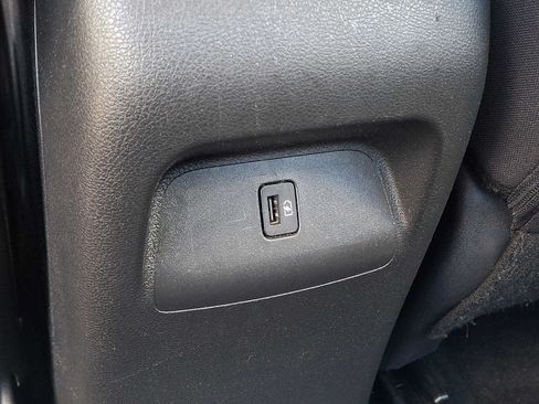 Used 2021 Nissan Sentra SV FWD image 11
