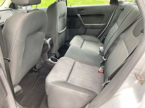 Used 2008 Ford Focus SE FWD image 20