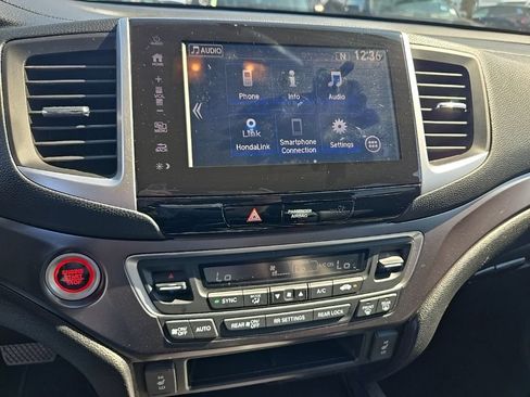 Used 2018 Honda Pilot EX-L image 17