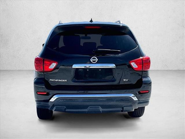 Used 2017 Nissan Pathfinder SV FWD image 4