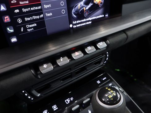 Certified 2022 Porsche 911 GT3 image 23