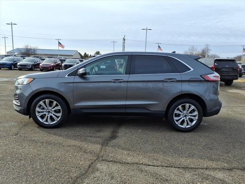 Used 2024 Ford Edge Titanium image 4