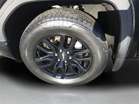 Used 2022 GMC Sierra 1500 Elevation image 9