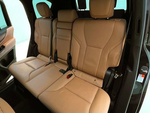 Used 2024 Lexus LX 600 4WD w/ Appearance Package image 15