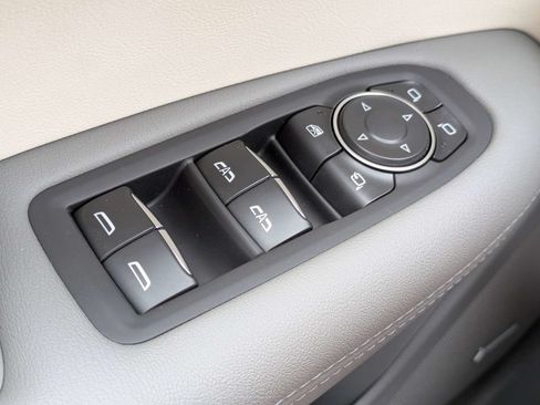 New 2026 Cadillac XT5 Premium Luxury w/ Driver Assist Package FWD image 30