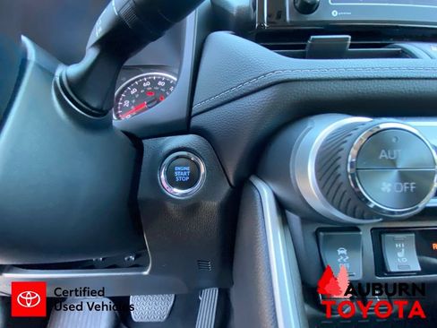 Certified 2022 Toyota RAV4 XLE w/ Convenience Package AWD/4WD image 42
