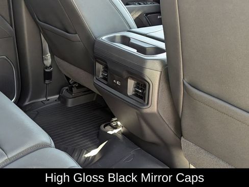Used 2026 Chevrolet Silverado 1500 LT Trail Boss w/ LT Trail Boss Premium Package AWD/4WD image 32