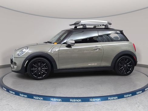 Used 2020 MINI Cooper S w/ Storage Package FWD image 9