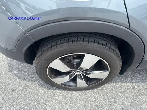 Used 2019 Volvo XC40 T5 Momentum AWD/4WD image 8