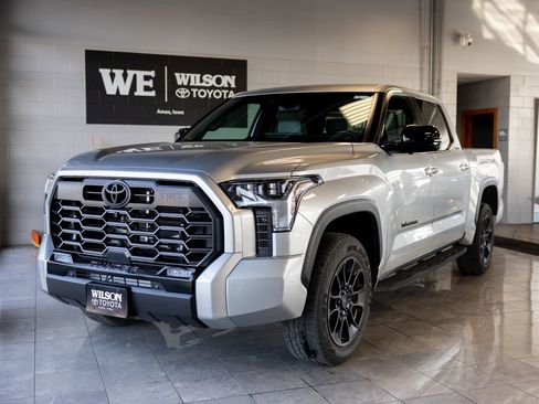 Used 2025 Toyota Tundra Limited w/ TRD Off-Road Package image 2