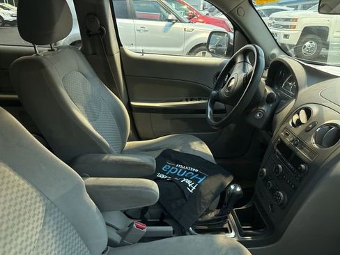 Used 2009 Chevrolet HHR LT w/ LT Preferred Equipment Group FWD image 3