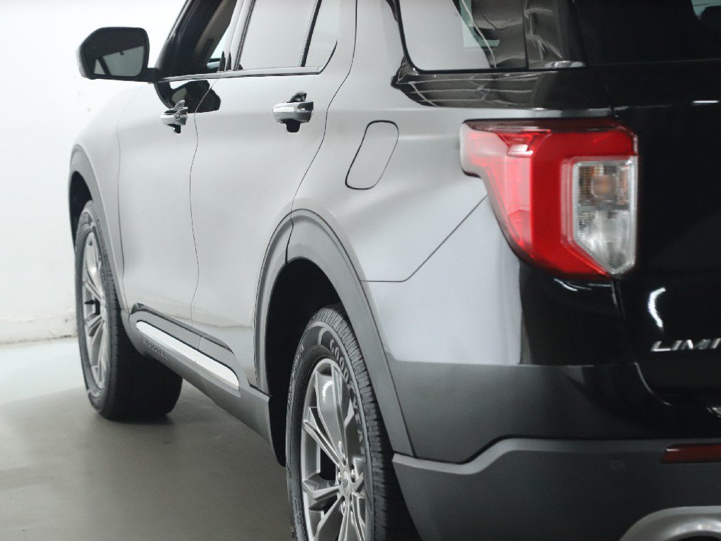 Used 2022 Ford Explorer Limited w/ Equipment Group 301A AWD/4WD image 43