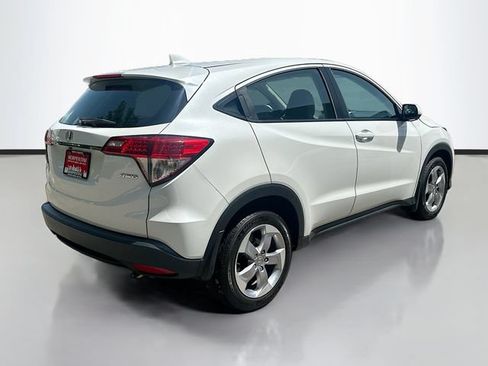 Used 2020 Honda HR-V LX image 6