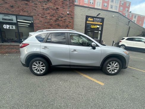 Used 2016 MAZDA CX-5 Touring image 2
