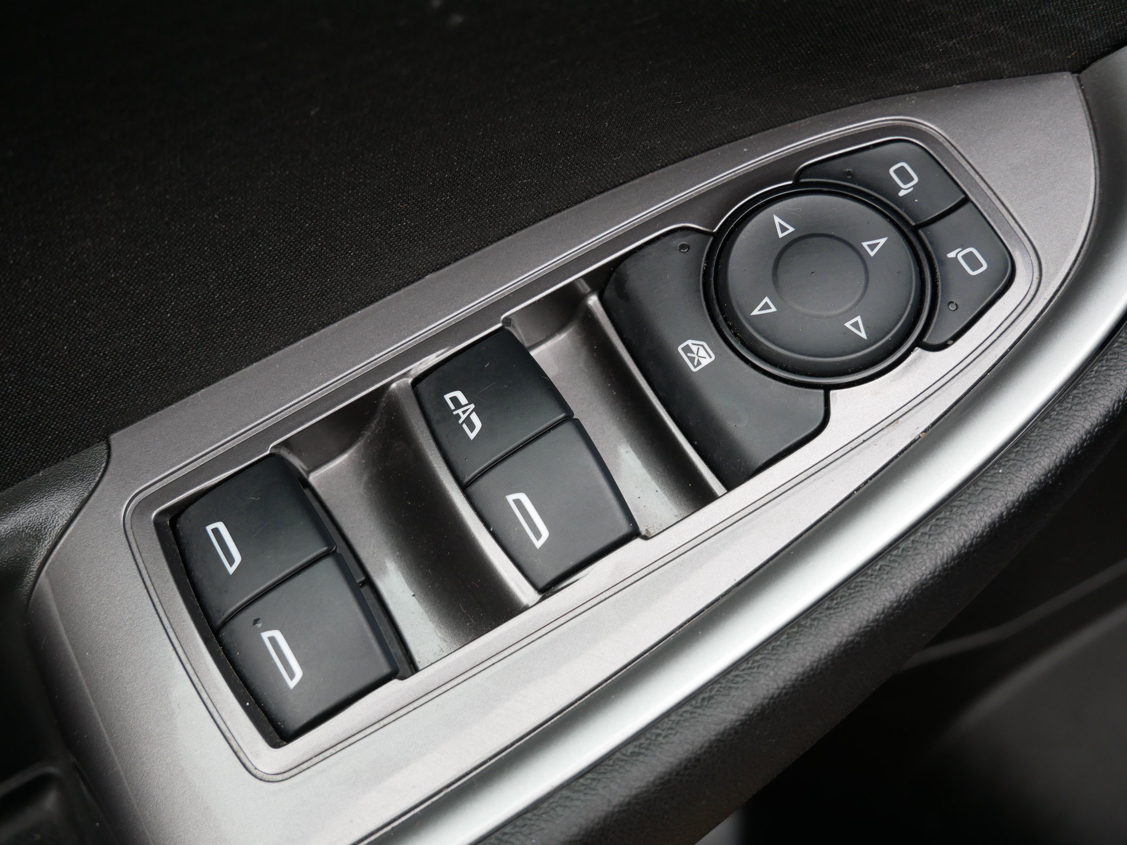 Certified 2025 Chevrolet Malibu LT FWD image 13