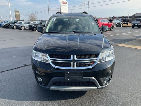 Used 2017 Dodge Journey SXT w/ Premium Group image 22
