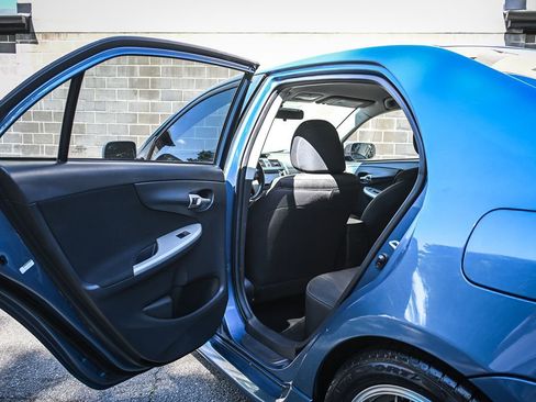 Used 2013 Toyota Corolla S FWD image 11