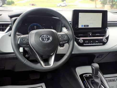 Used 2026 Toyota Corolla SE FWD image 11