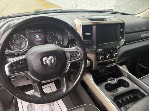 Used 2022 RAM 1500 Laramie image 9