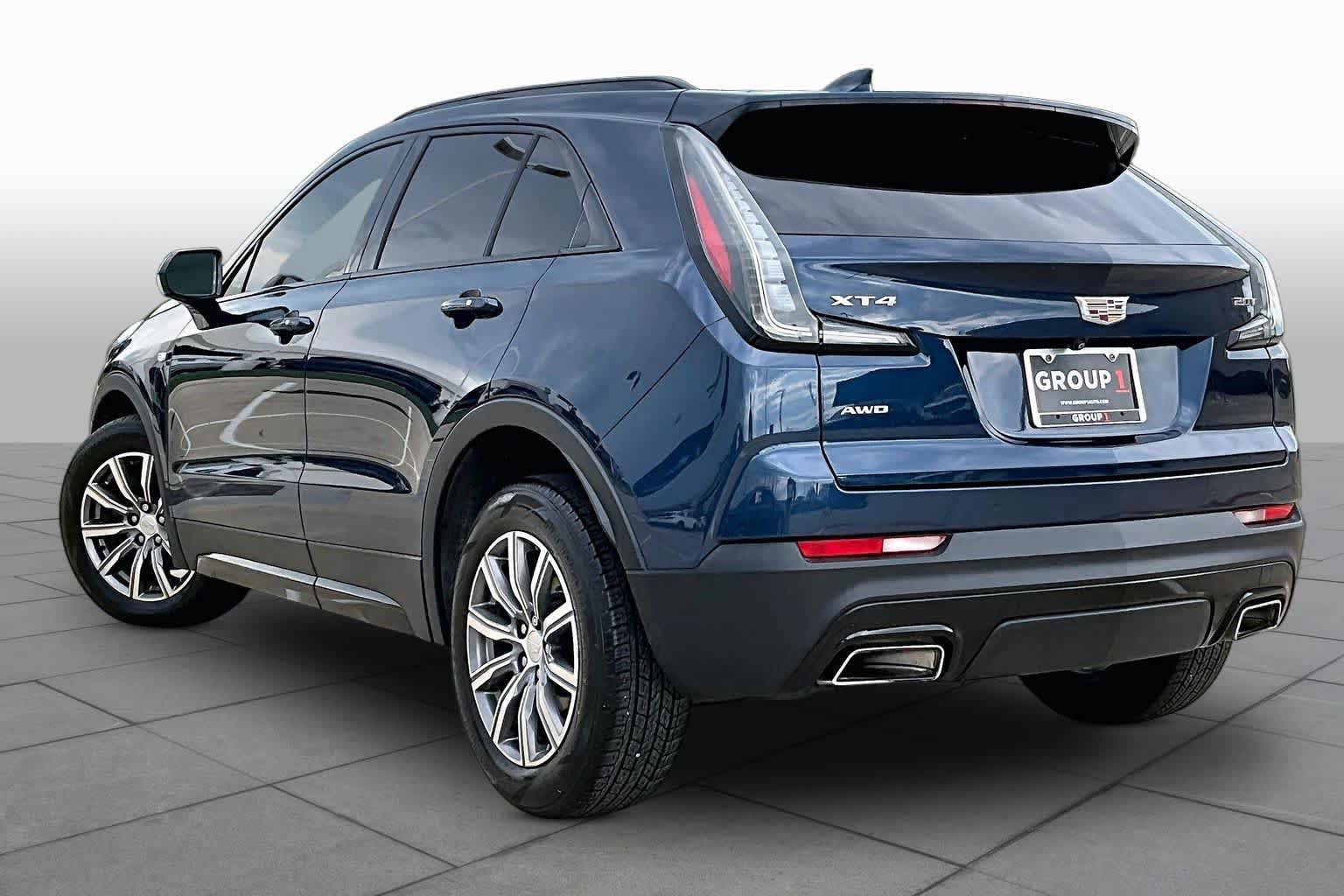 Used 2019 Cadillac XT4 Sport w/ Cold Weather Package AWD/4WD image 22