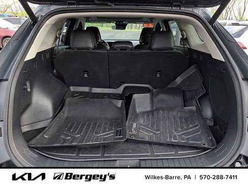 Certified 2023 Kia Sportage SX Prestige AWD/4WD image 33
