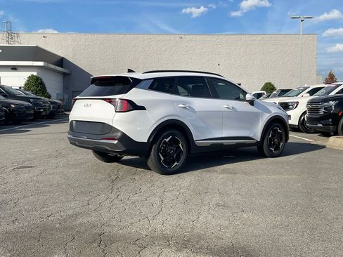 New 2026 Kia Sportage EX w/ EX Panorama Roof Package image 8