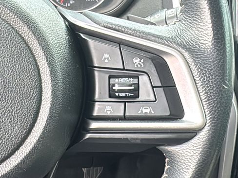 Used 2019 Subaru Ascent Premium image 24