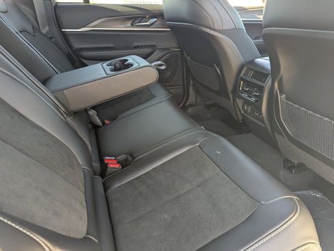New 2026 Jeep Grand Cherokee Altitude AWD/4WD image 10