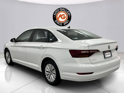 Used 2019 Volkswagen Jetta S image 5