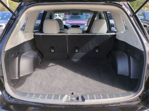 Used 2021 Subaru Forester image 12