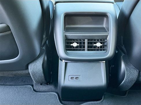 New 2026 Cadillac Lyriq Luxury image 25