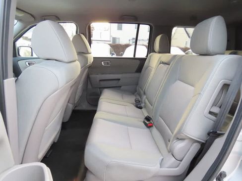Used 2014 Honda Pilot EX image 15
