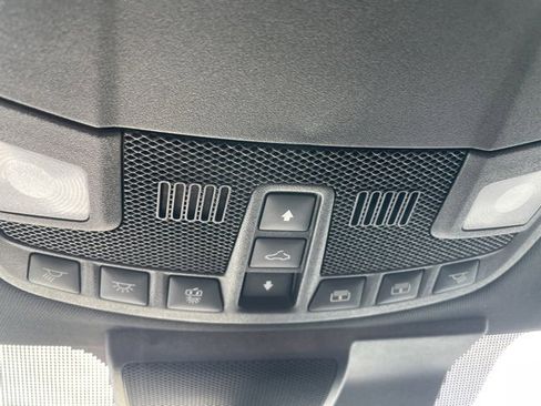 Used 2019 Ford F150 Platinum w/ Equipment Group 701A Luxury image 15