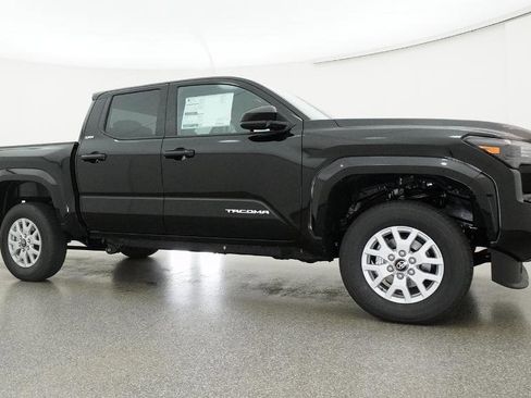 New 2026 Toyota Tacoma SR5 AWD/4WD image 31
