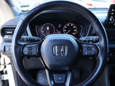 Certified 2024 Honda Pilot TrailSport image 30