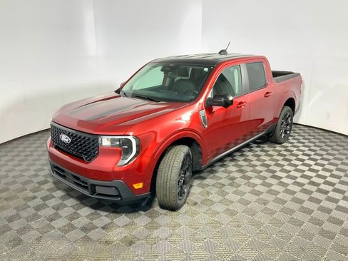 New 2026 Ford Maverick Lariat w/ Black Appearance Package image 9