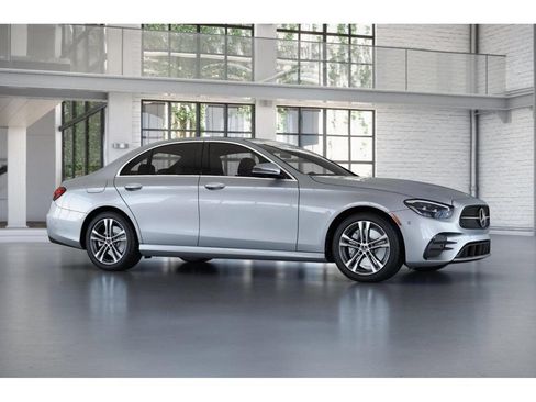 Certified 2022 Mercedes-Benz E 350 4MATIC Sedan image 14