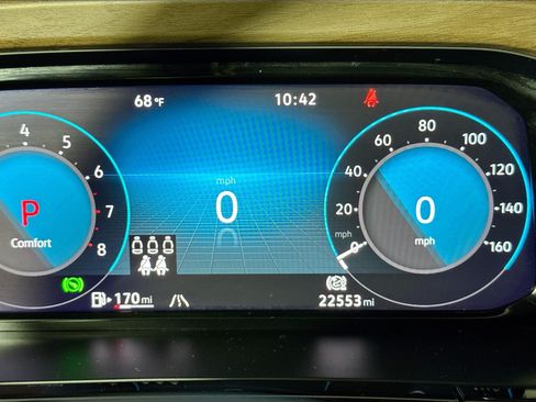 Used 2024 Volkswagen Atlas SE AWD/4WD image 45